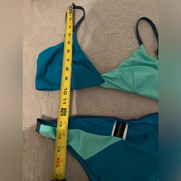 Mink Pink Never Worn - new without tags two tone blue bikini w/adjustable straps - Picture 7 of 9